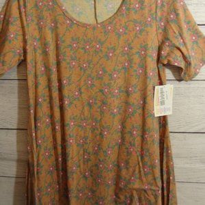 Lularoe Medium Perfect Tee